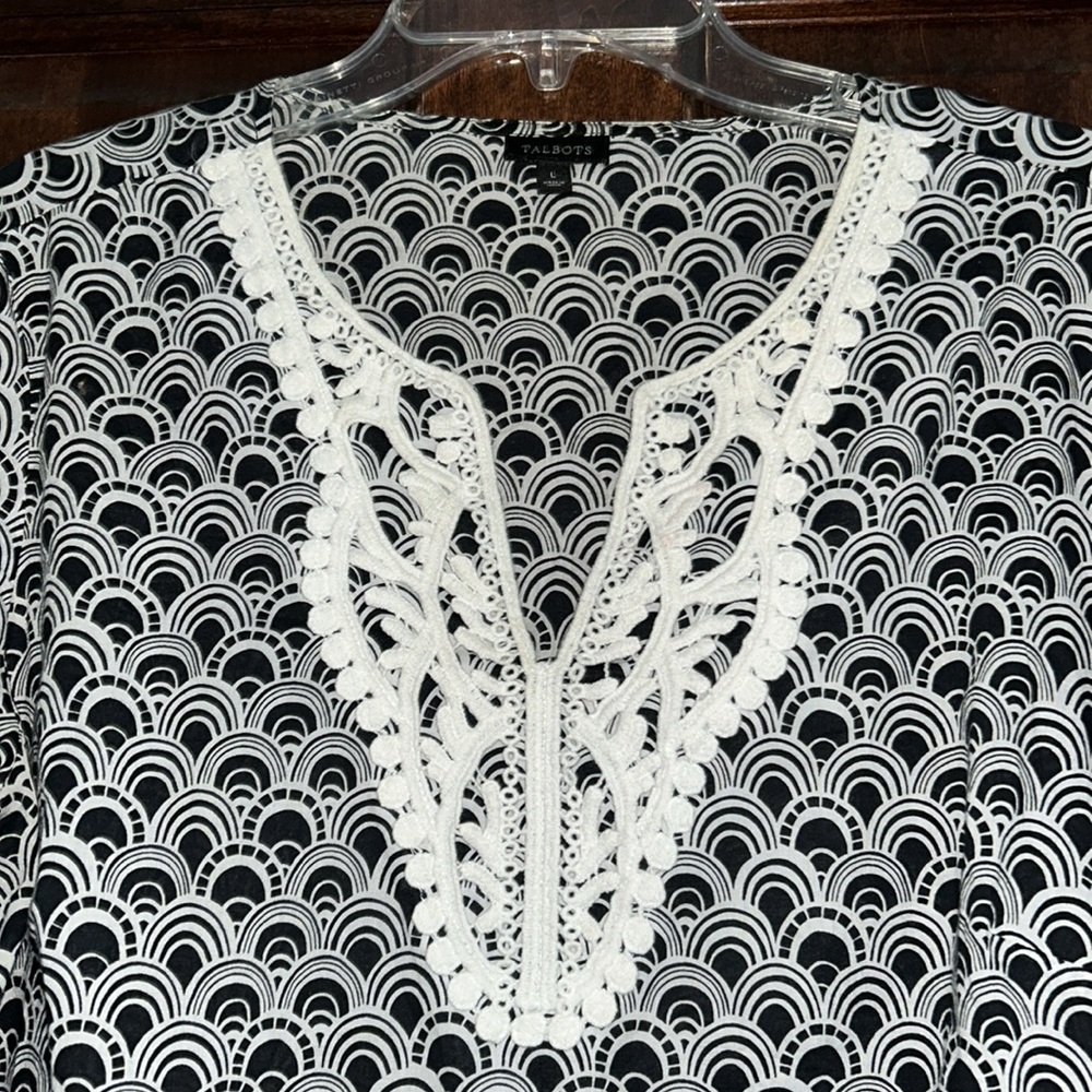 Talbots L woman’s tunic. EUC - Picture 2 of 9